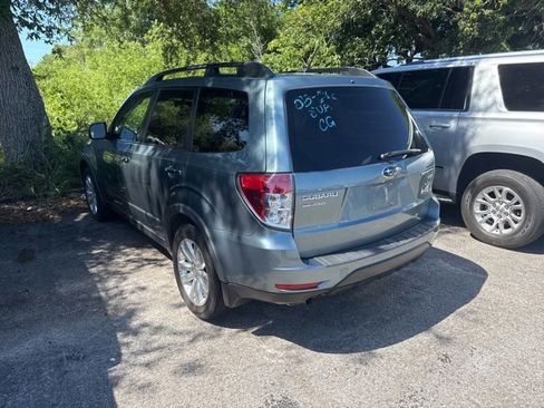 Used 2011 Subaru Forester 2.5X Premium AWD/4WD image 5