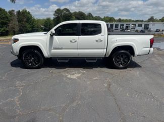 Used 2022 Toyota Tacoma SR5 w/ Technology Package RWD video 2