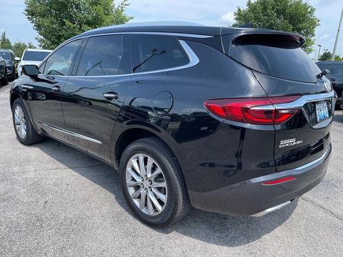 Used 2020 Buick Enclave Essence w/ LPO, Floor Liner Package FWD image 4