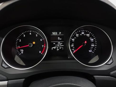 Used 2017 Volkswagen Jetta S w/ Jetta S Cold Weather Package FWD image 19