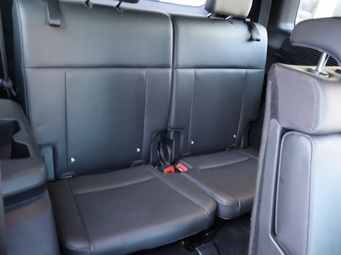 Used 2024 Hyundai Santa Fe XRT image 17