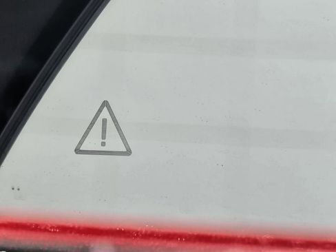 Used 2023 Kia Niro LX image 14