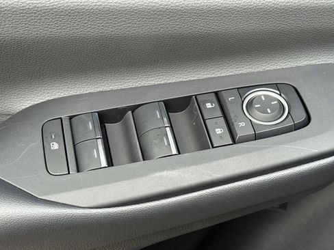 New 2026 Toyota Prius XLE image 12