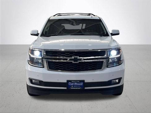 Used 2020 Chevrolet Suburban LT w/ Luxury Package image 4