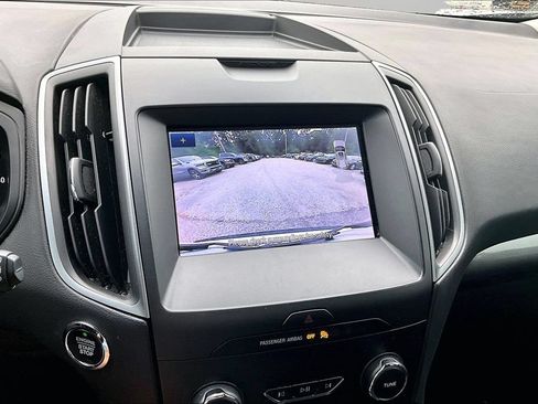 Used 2020 Ford Edge SE AWD/4WD image 14
