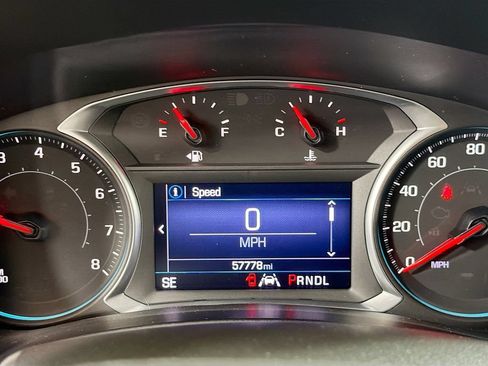 Used 2020 Chevrolet Equinox LT w/ Driver Convenience Package FWD image 14