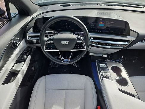 Used 2024 Cadillac Lyriq Sport AWD/4WD image 13