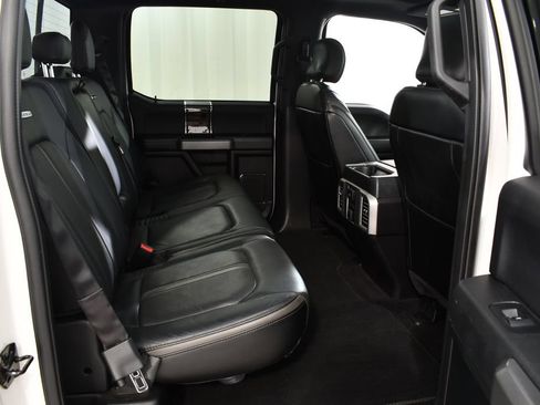 Used 2016 Ford F150 Platinum w/ Equipment Group 701A Luxury AWD/4WD image 14
