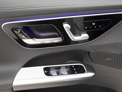New 2026 Mercedes-Benz GLC 300 image 22