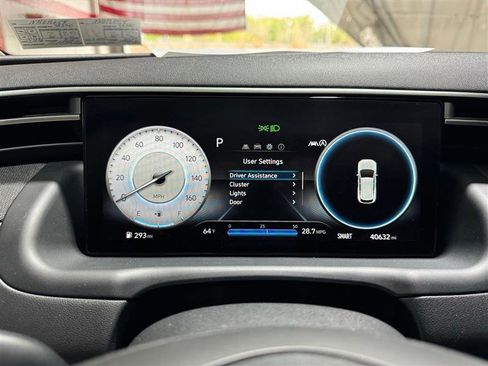 Used 2022 Hyundai Tucson SEL w/ Convenience + Premium Package FWD image 18