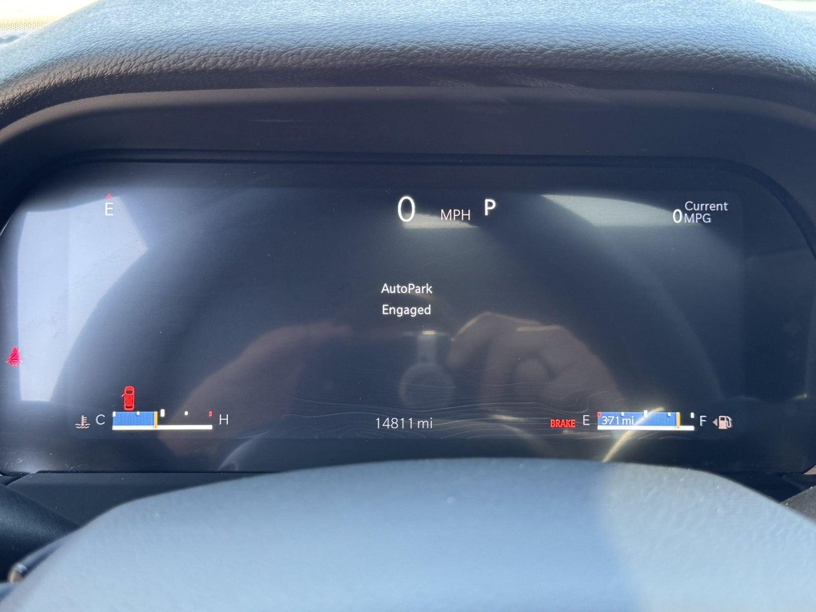 Used 2025 Jeep Grand Cherokee Laredo X w/ Luxury Tech Group I RWD image 34