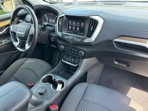 Used 2021 GMC Terrain SLE FWD image 15