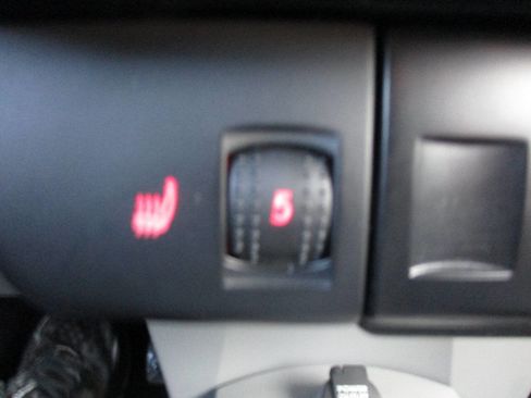 Used 2003 Volkswagen Beetle GLS image 34