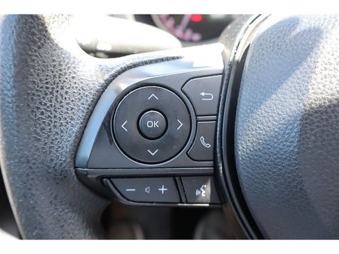 Used 2023 Toyota RAV4 XLE FWD image 32