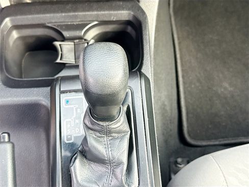 Used 2021 Toyota Tacoma SR image 18