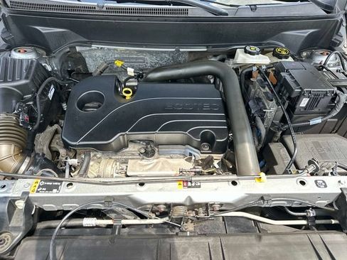 Used 2023 GMC Terrain SLE w/ Driver Convenience Package AWD/4WD image 10