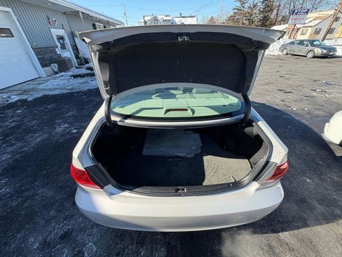 Used 2005 Lexus ES 330 ES 330 Sedan 4D image 16