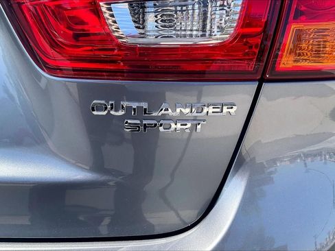 Used 2017 Mitsubishi Outlander Sport ES FWD image 8