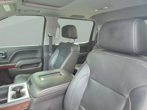 Used 2018 GMC Sierra 1500 SLT AWD/4WD image 19