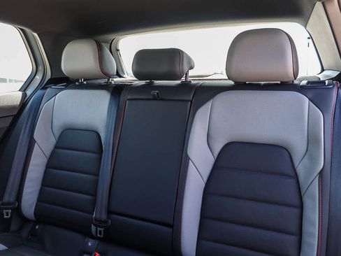 New 2026 Volkswagen GTI SE image 19