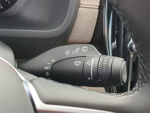 New 2026 Volvo XC90 B6 Plus w/ Protection Package Premier image 24