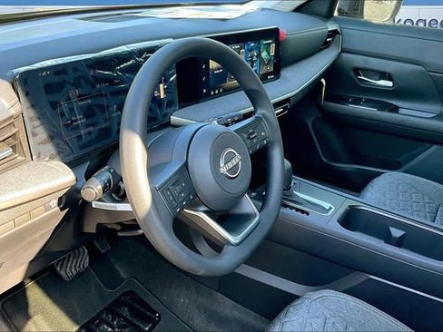 New 2026 Nissan Kicks SV image 6