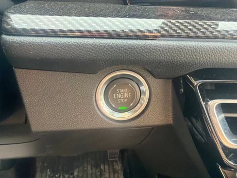 Certified 2026 Chevrolet Traverse High Country AWD/4WD image 23