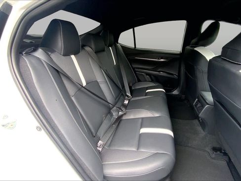 Certified 2025 Toyota Camry SE w/ Convenience Package FWD image 19