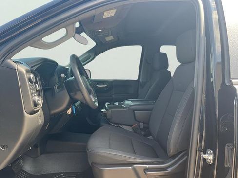 Used 2020 Chevrolet Silverado 1500 Custom Trail Boss w/ Custom Convenience Package image 15