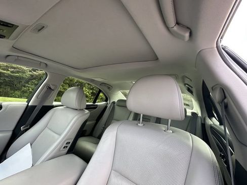 Used 2014 Lexus LS 460 w/ Comfort Package RWD image 34