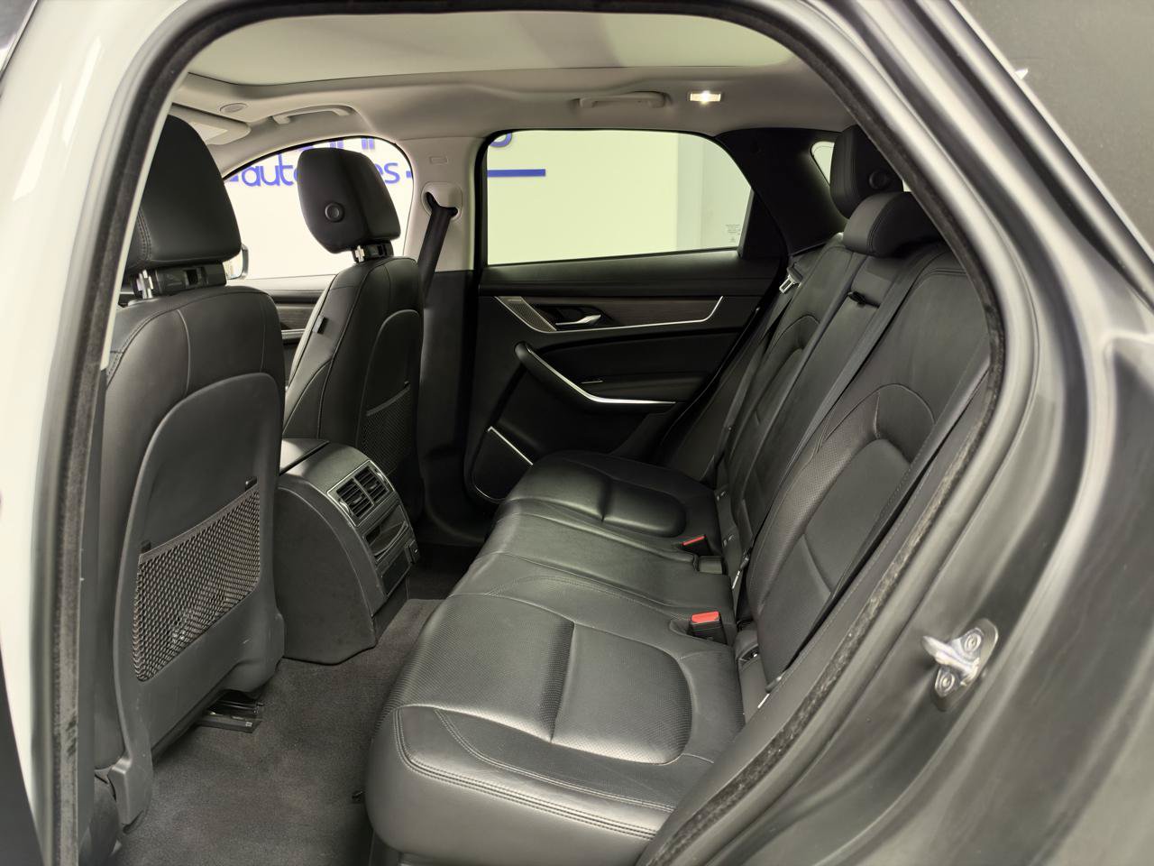 Used 2021 Jaguar F-PACE S AWD/4WD image 28