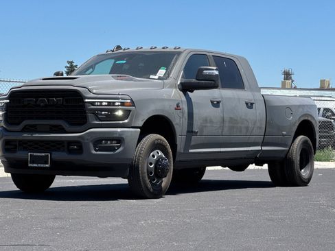 New 2026 RAM 3500 Laramie AWD/4WD image 7