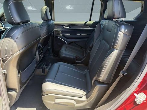New 2026 Jeep Grand Cherokee L Limited AWD/4WD image 16