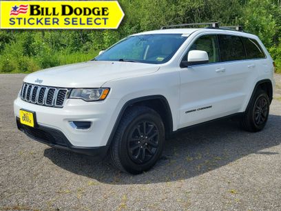 Used 2021 Jeep Grand Cherokee Laredo