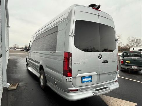 New 2024 Mercedes-Benz Sprinter 3500 image 13