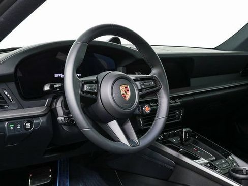 Certified 2026 Porsche 911 Carrera RWD image 7