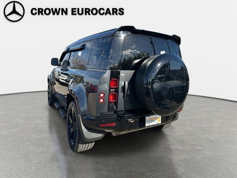 Used 2022 Land Rover Defender 110 X-Dynamic HSE image 9