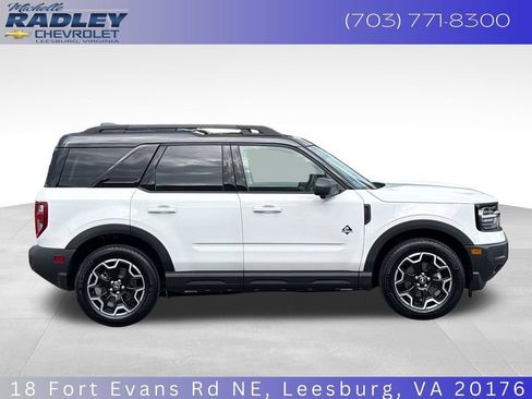 Used 2025 Ford Bronco Sport Outer Banks w/ Outer Banks Tech Package+ AWD/4WD image 7