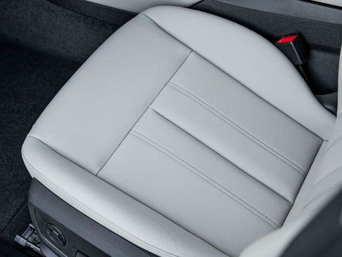 Certified 2025 Audi A5 2.0T Premium Plus w/ Premium Plus AWD/4WD image 15