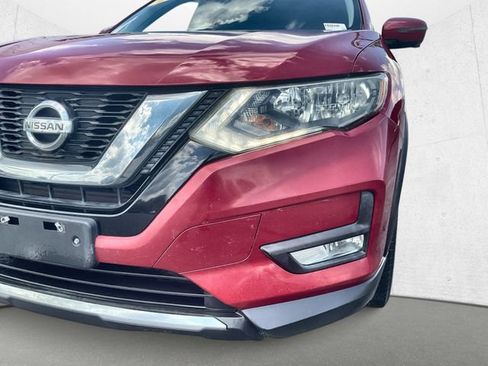 Used 2017 Nissan Rogue SL FWD image 36