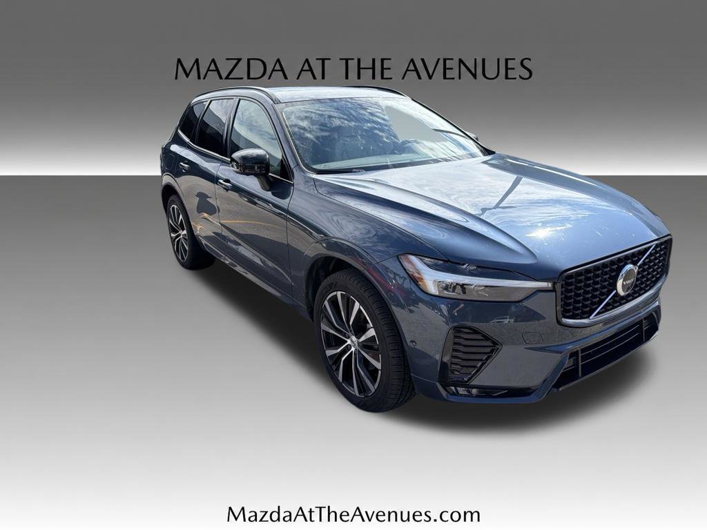 Used 2023 Volvo XC60 B5 Plus w/ Protection Package Premier AWD/4WD image 7