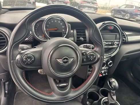 Used 2015 MINI Cooper S image 10