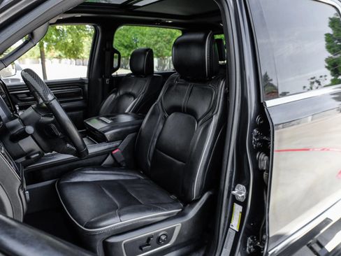 Used 2019 RAM 1500 Limited AWD/4WD image 40
