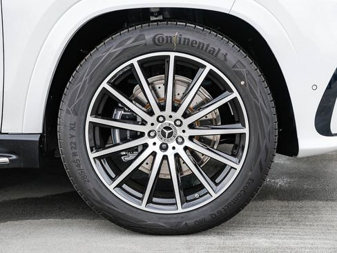 New 2026 Mercedes-Benz GLS 580 GLS 580 image 9