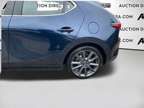 Used 2024 MAZDA MAZDA3 s image 9