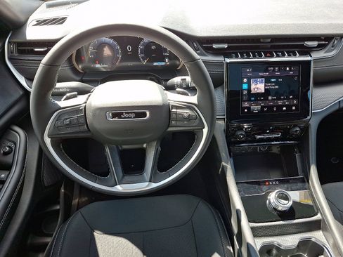 New 2026 Jeep Grand Cherokee Laredo X AWD/4WD image 7
