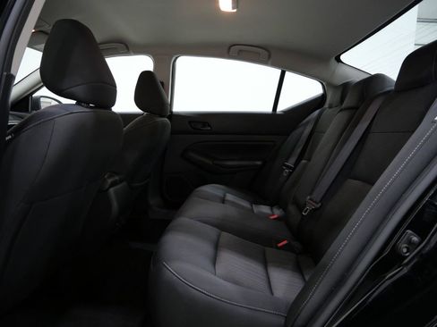 Used 2024 Nissan Altima 2.5 SV image 22