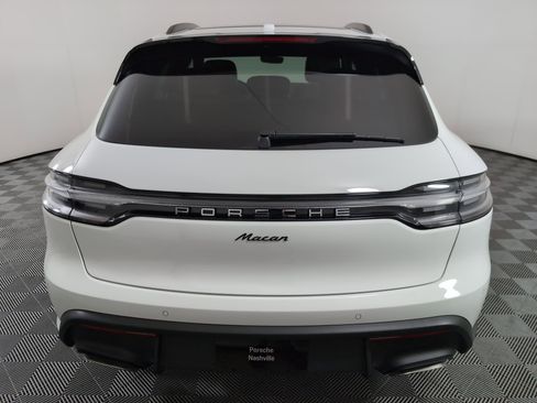 Used 2026 Porsche Macan image 7