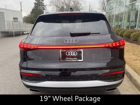 New 2025 Audi Q5 Premium image 4