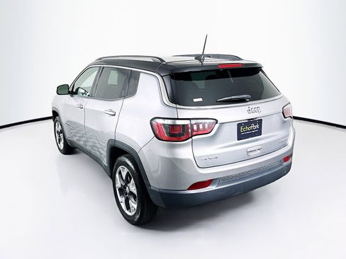 Used 2018 Jeep Compass Limited w/ Navigation Group AWD/4WD image 5